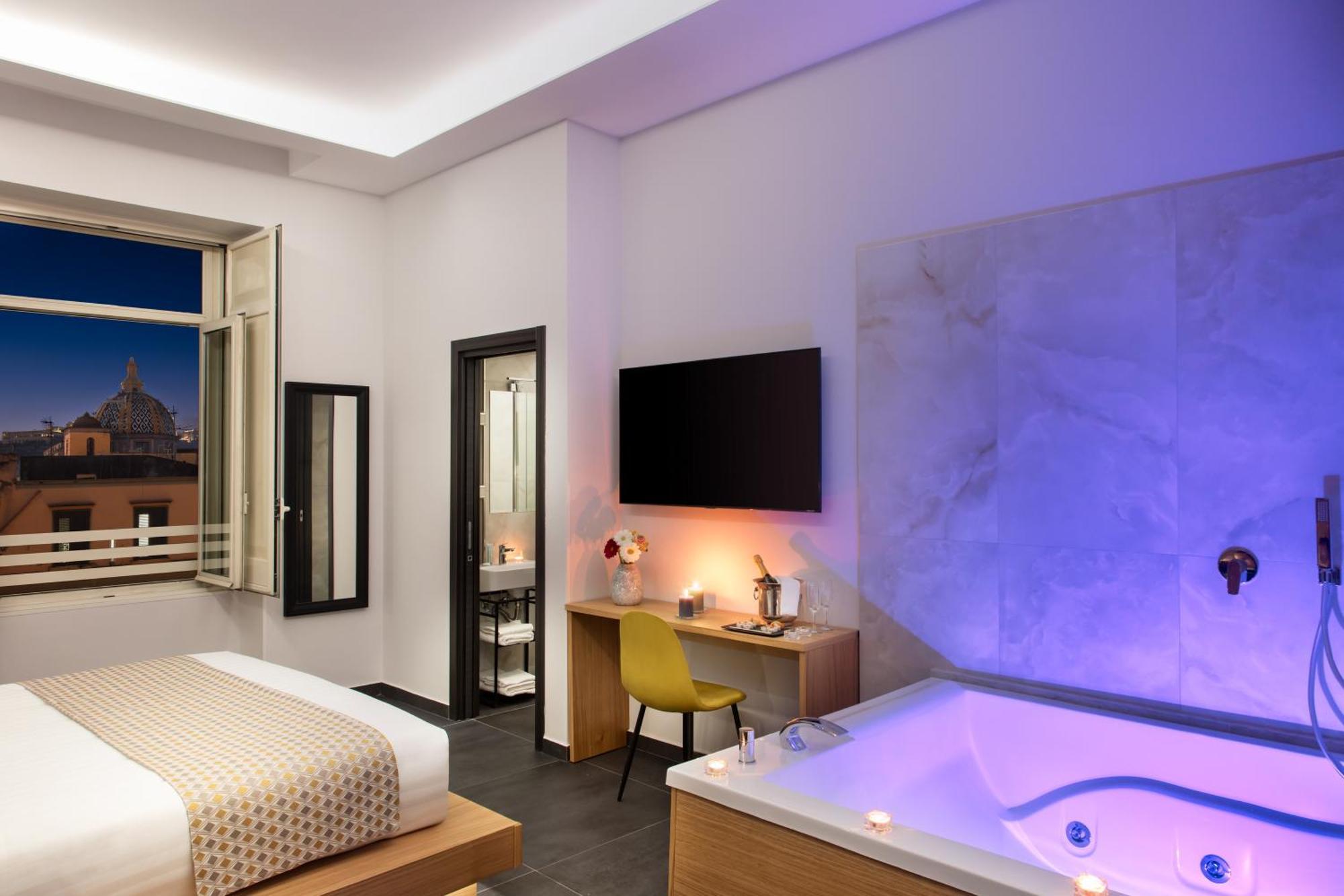 Main - Duomo Hotel Nápoly Kültér fotó