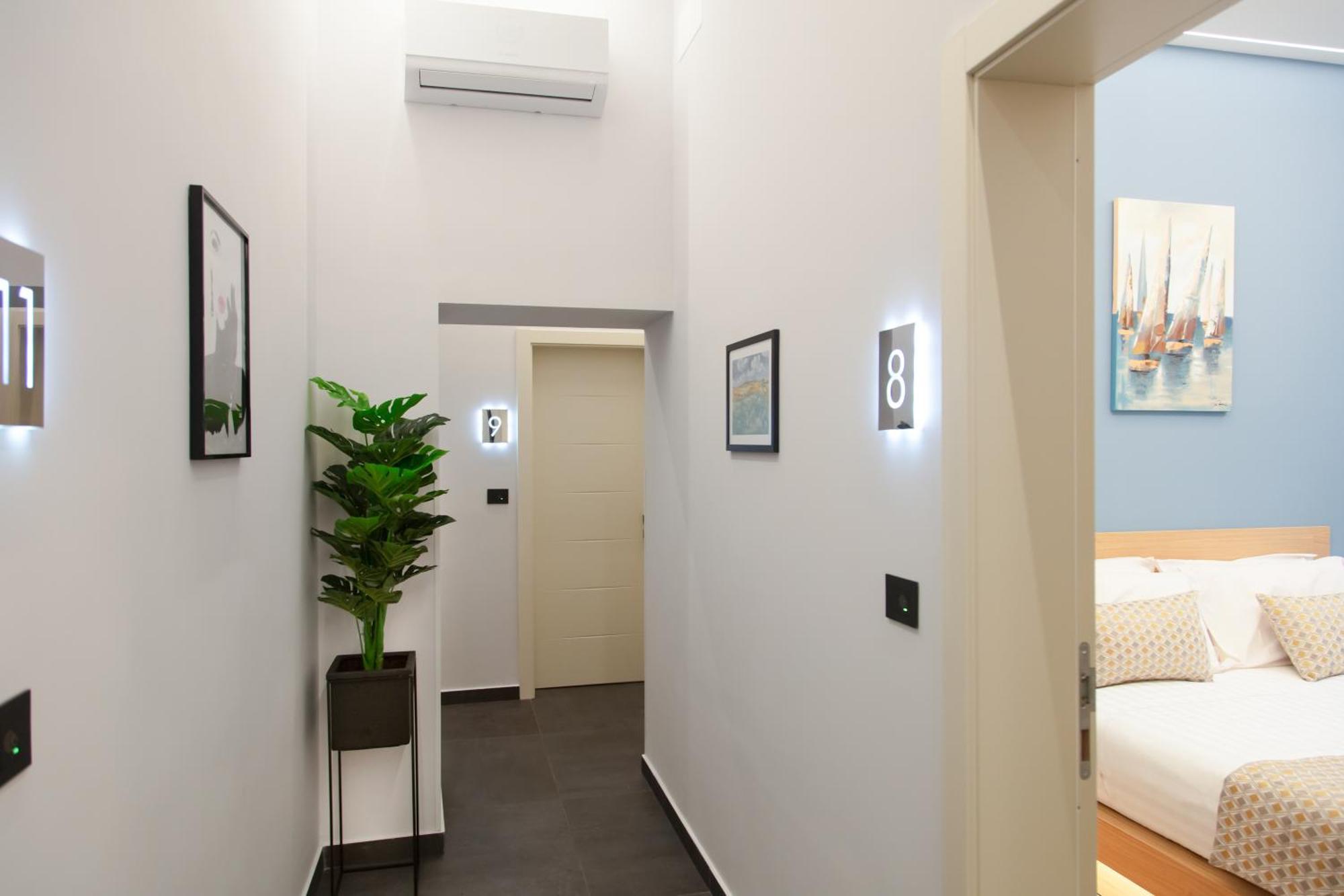 Main - Duomo Hotel Nápoly Kültér fotó